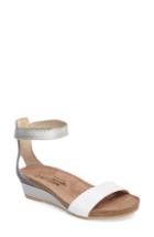 Women's Marc Fisher Ltd Alida Espadrille Platform Wedge .5 M - White