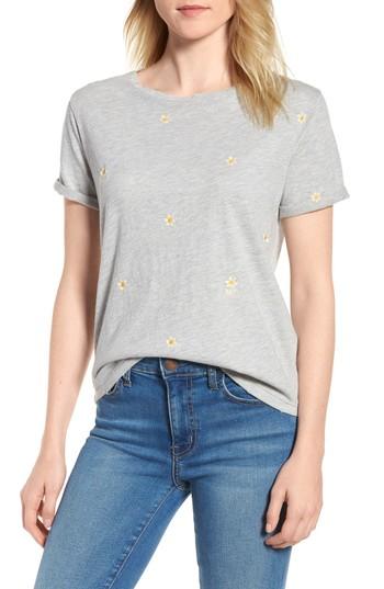 Women's Lucky Embroidered Daisies Tee - Grey