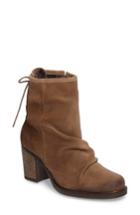 Women's Bos. & Co. 'barlow' Waterproof Suede Bootie .5-7us / 37eu - Beige