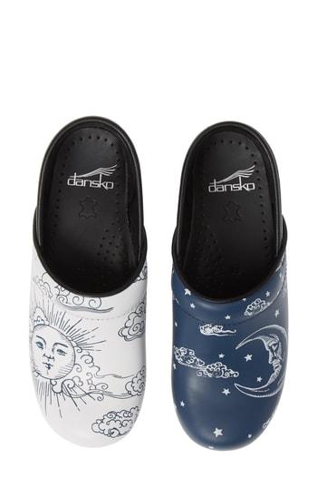 Women's Dansko Twin Pro Embroidered Clog .5-8us / 38eu M - Blue