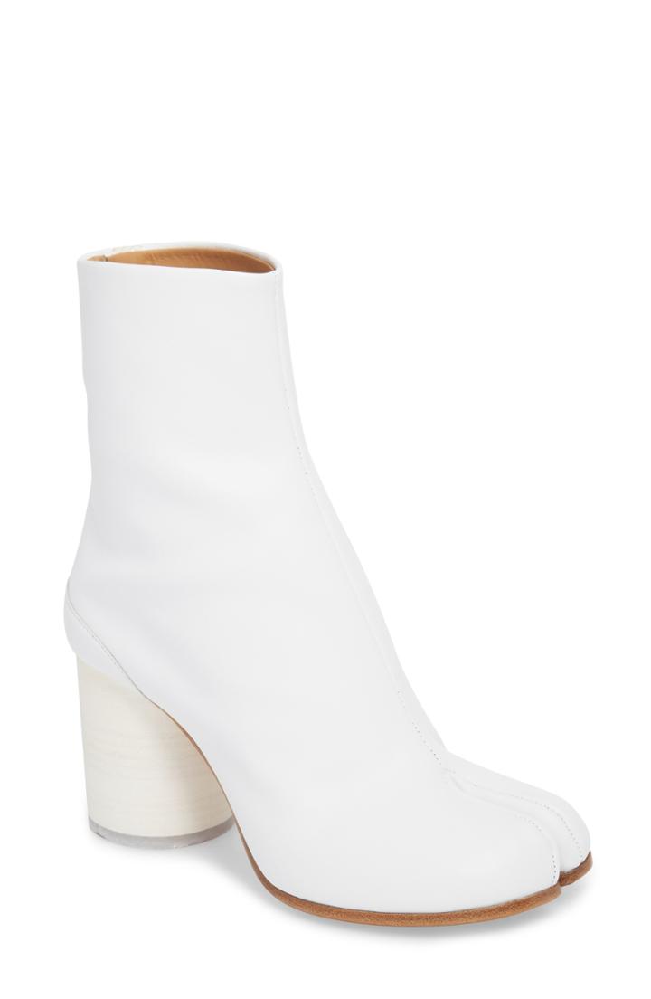 Women's Maison Margiela Tabi Boot .5us / 36.5eu - White