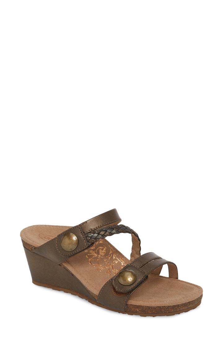 Women's Aetrex Lydia Strappy Wedge Sandal .5-8us / 38eu - Metallic