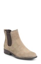 Women's B?rn Casco Chelsea Boot .5 M - Beige