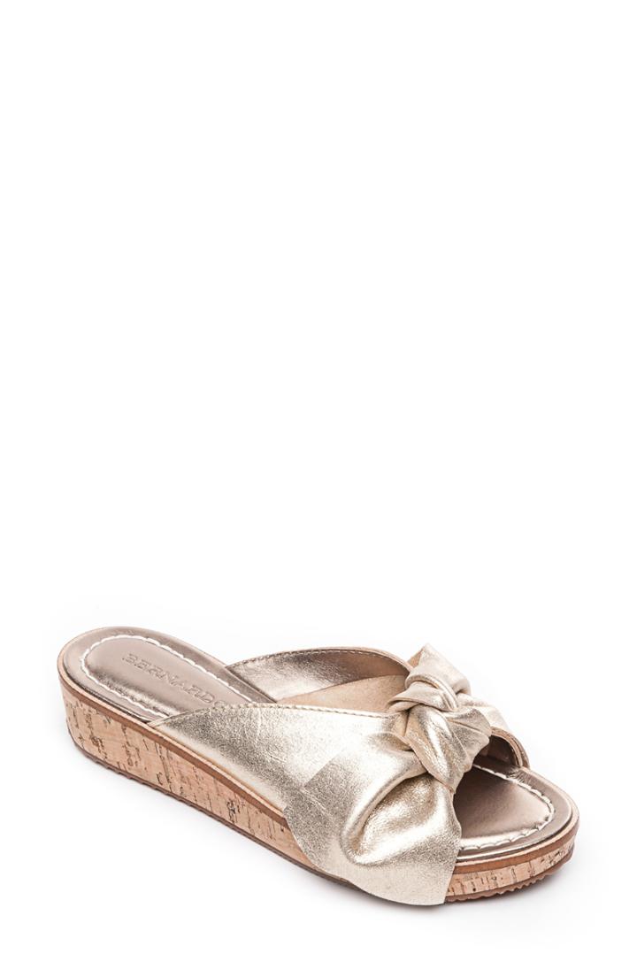 Women's Bernardo Petra Slide Sandal M - Metallic