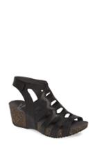 Women's Dansko Selina Wedge Sandal .5-6us / 36eu M - Yellow