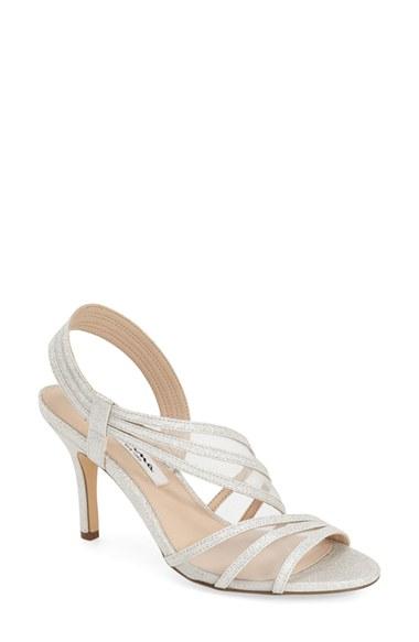 Women's Nina 'vitalia' Sandal M - Metallic