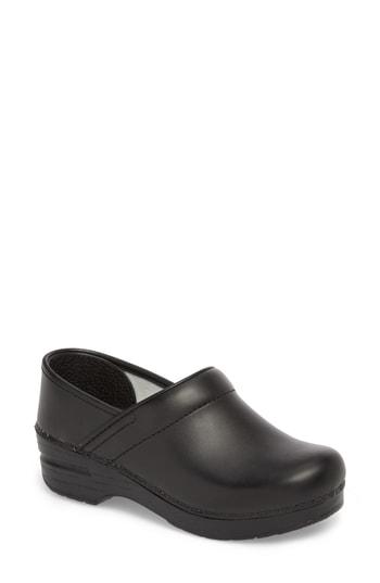 Women's Dansko 'professional' Clog .5-11us / 41eu - Black