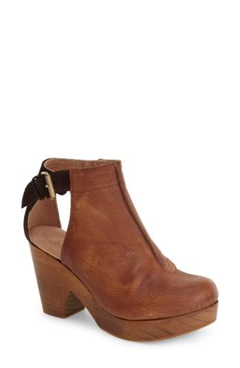 Women's Free People 'amber Orchard' Cutout Bootie Us / 37eu - Brown