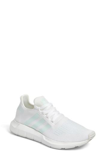 Women's Adidas Swift Run Sneaker .5 M - White
