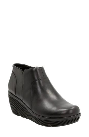 Women's Clarks 'clarene Sun' Wedge Boot .5 M - Black