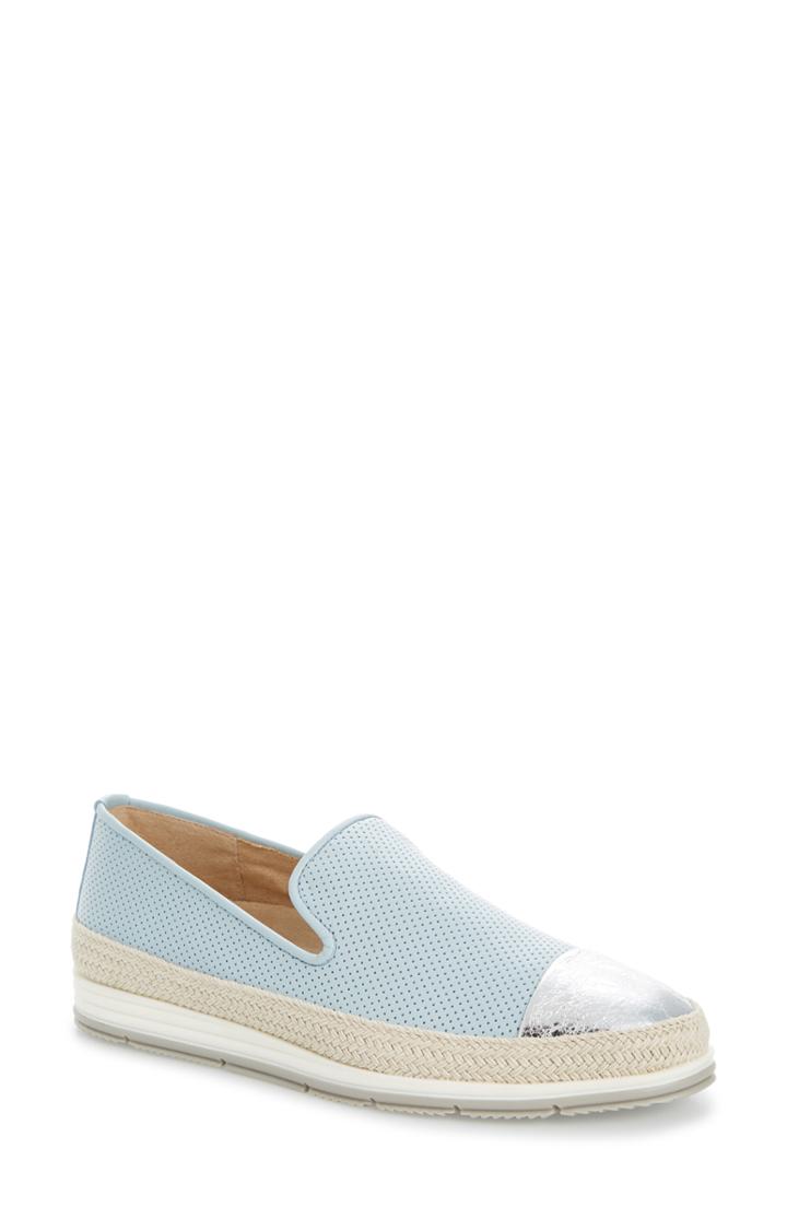 Women's Vaneli Qalila Perforated Cap Toe Loafer