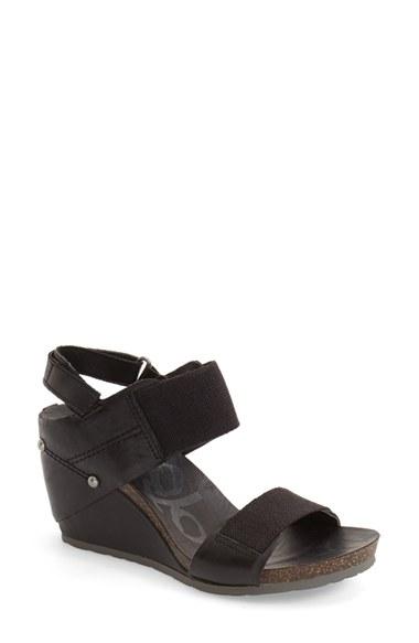 Women's Otbt 'trailblazer' Wedge Sandal M - Black