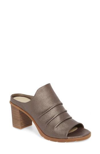 Women's The Flexx Aim To Pleat Mule M - Metallic