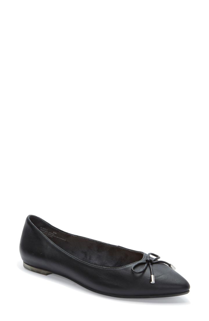 Women's Me Too Alisia Pointy Toe Flat