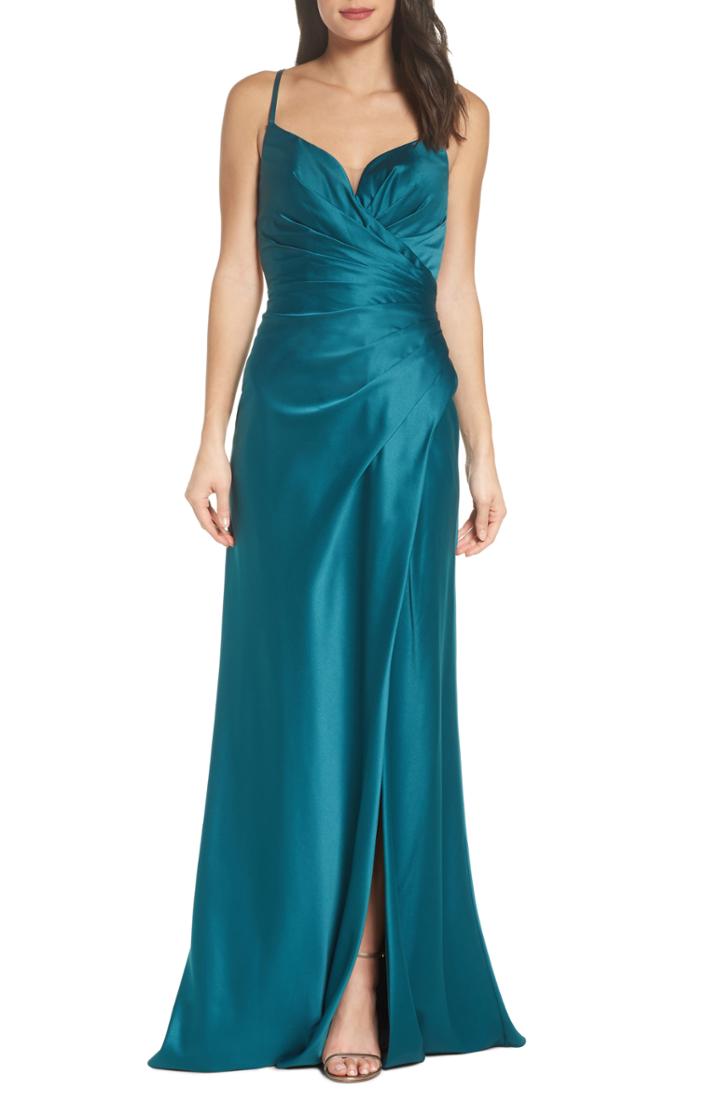 Women's La Femme Strappy Ruched Bodice Gown