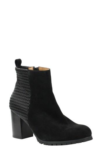 Women's L'amour Des Pieds Webberley Bootie .5 M - Black