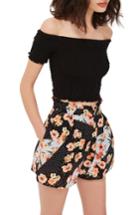 Women's Topshop Pansy & Spot Print Ruffle Waist Shorts Us (fits Like 0-2) - Black