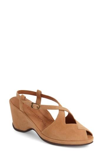 Women's L'amour Des Pieds 'oraine' Sandal M - Brown