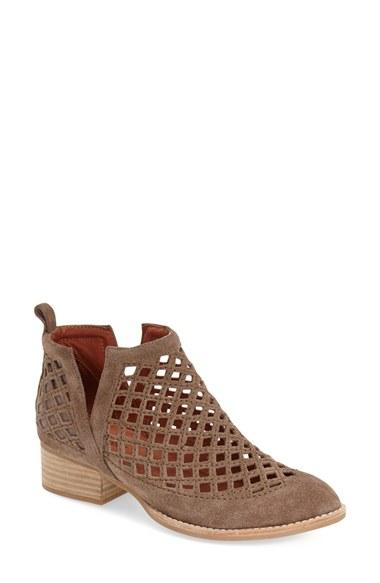Women's Jeffrey Campbell Taggart Ankle Boot M - Beige