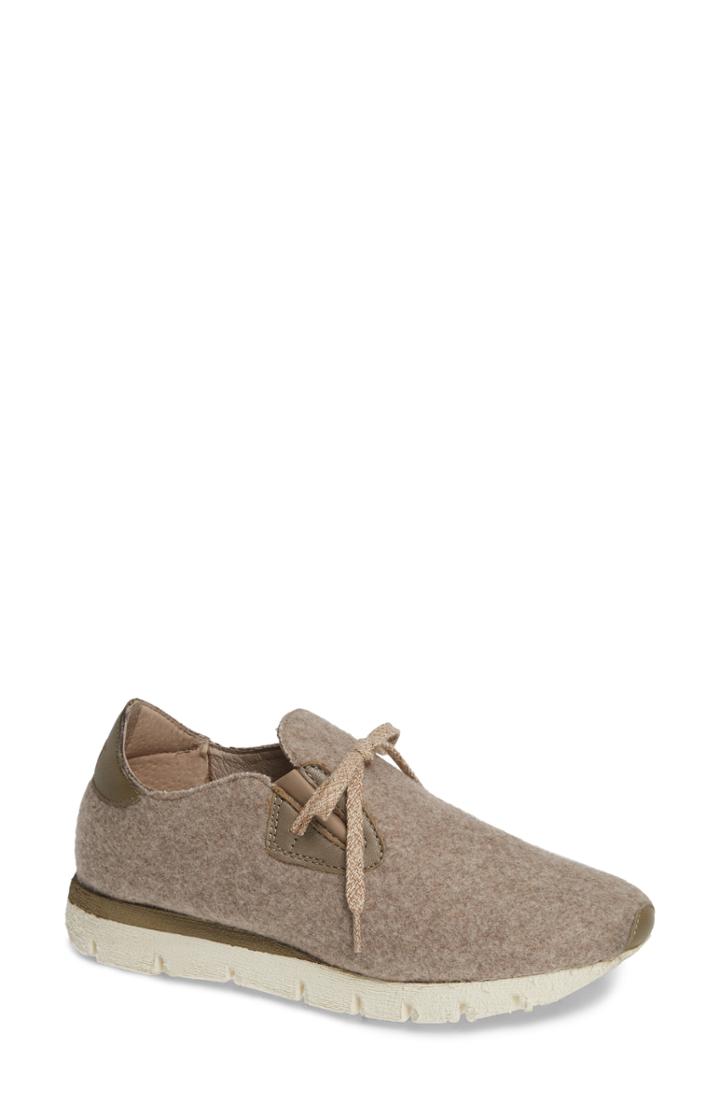Women's Otbt Radius Sneaker M - Beige