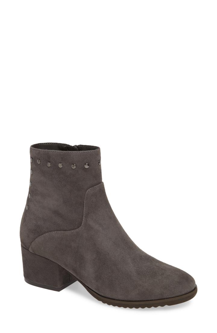 Women's Vaneli Faiza Studded Bootie M - Grey