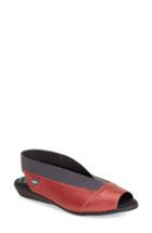 Women's Cloud 'caliber' Peep Toe Leather Flat .5-7us / 37eu - Red
