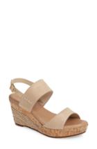Women's Ugg Elena Platform Wedge Sandal M - Beige