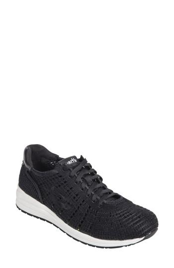 Women's Earth Vital Sneaker M - Black