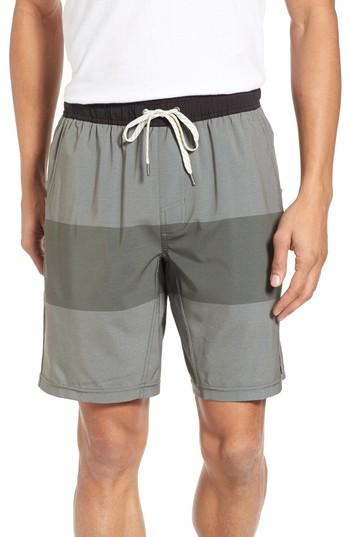 Men's Vuori Kore Shorts, Size - Grey