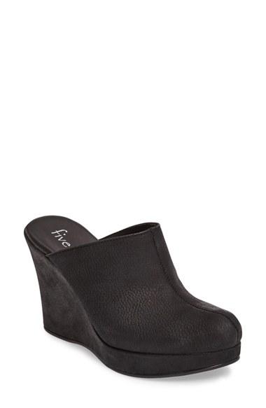 Women's Five Worlds By Cordani Augustine Mule