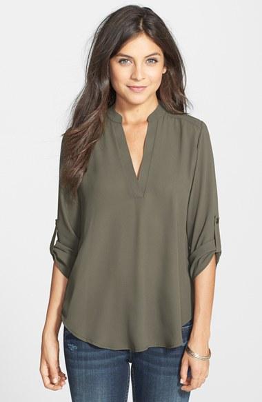 Women's Lush Roll Tab Sleeve Woven Shirt - Green