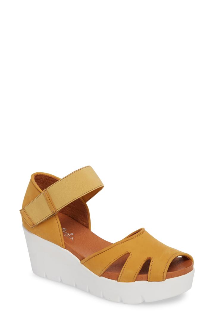 Women's Bos. & Co. Sharon Platform Wedge Sandal .5-7us / 37eu - Yellow