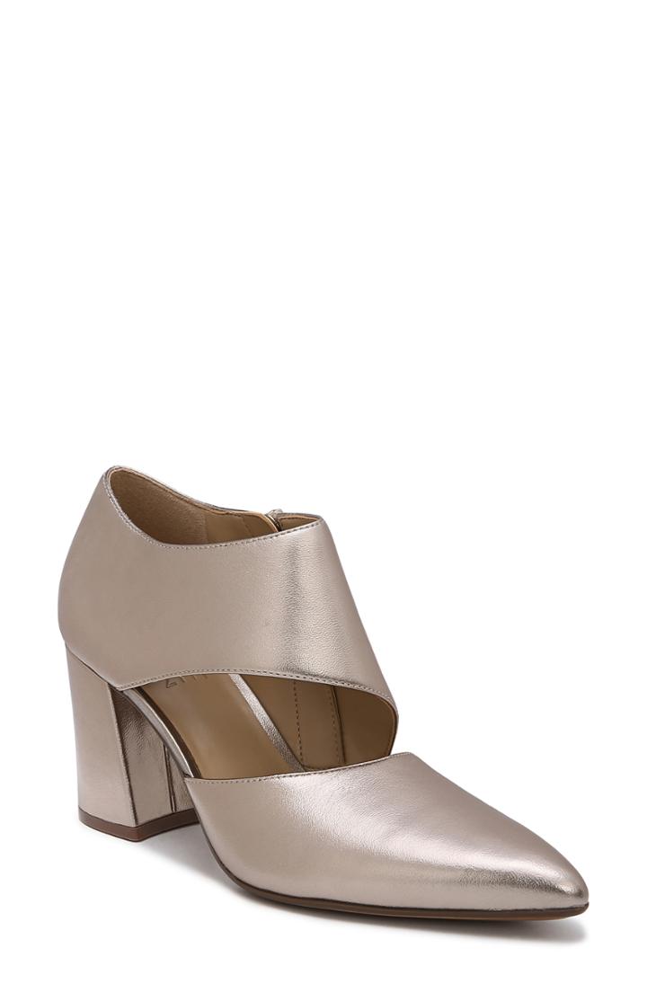 Women's Naturalizer Hoda Cutout Bootie M - Brown