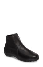 Women's Bernie Mev. Rigged Force Sneaker Us / 35eu - Black