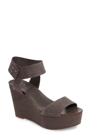 Women's Vince Camuto Valamie Platform Wedge M - Grey