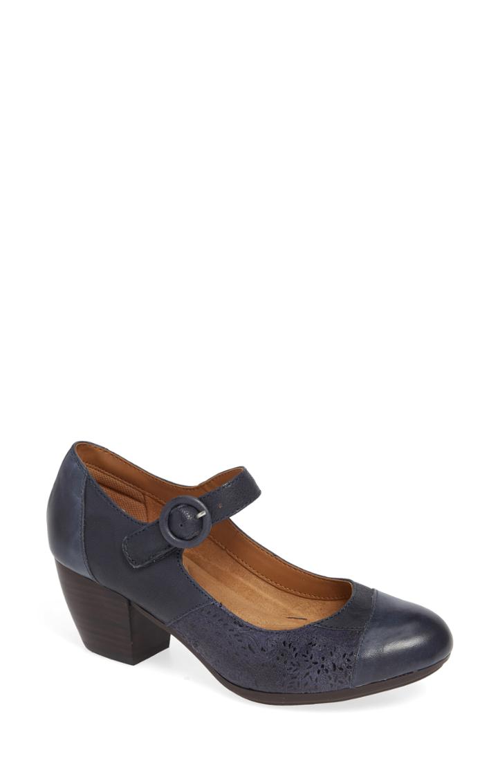 Women's Comfortiva Alora Pump