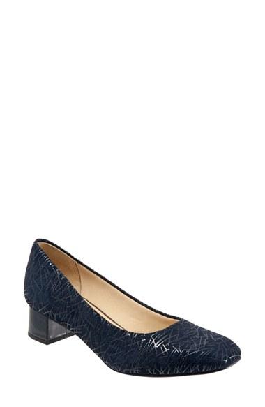 Women's Trotters 'lola' Pump S - Blue