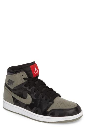 Men's Nike Air Jordan 1 Retro High Top Sneaker .5 M - Black