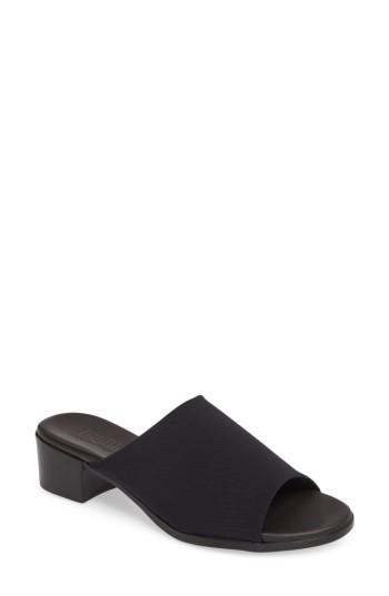 Women's Munro Beth Slide Sandal .5 M - Black