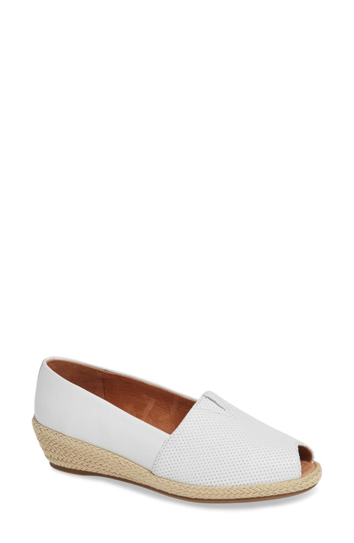 Women's Gentle Souls By Kenneth Cole Luca Open Toe Wedge Espadrille M - White