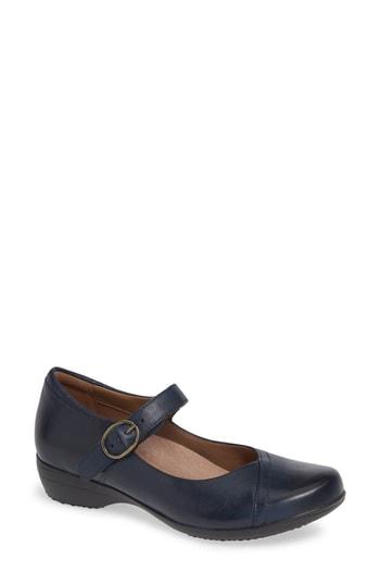 Women's Dansko Fawna Mary Jane Flat .5-7us / 37eu M - Blue