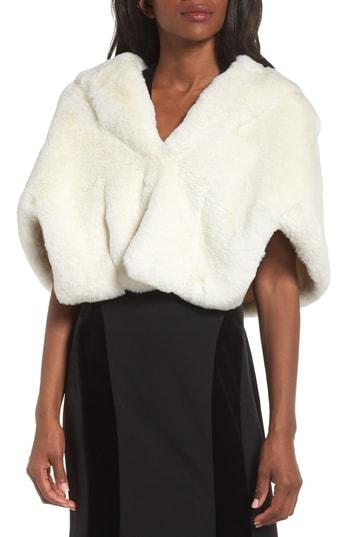 Women's Eliza J Faux Fur Capelet - Ivory