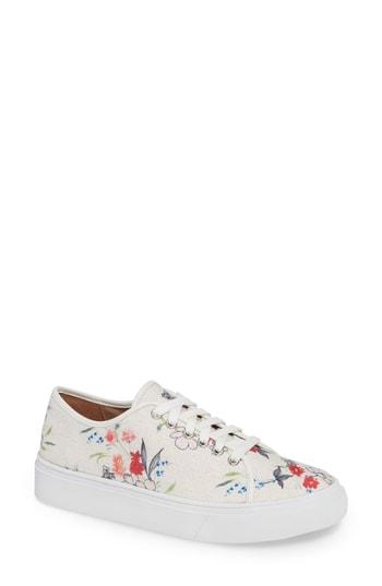 Women's Caslon Low-top Sneaker M - White