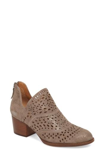 Women's Sofft Wyoming Bootie M - Beige