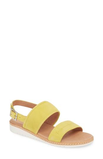 Women's Caslon Claire Slingback Sandal M - Yellow