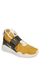 Men's Nike Komyuter Water Repellent Sneaker .5 M - Yellow