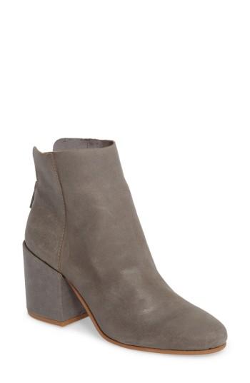 Women's Lucky Brand Ravynn Block Heel Bootie M - Grey