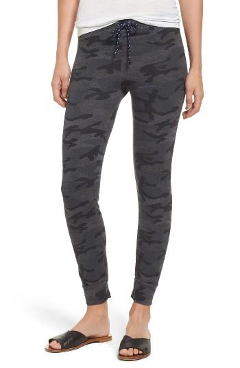 Women's Sundry Camo Leggings - Green