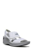 Women's Bzees Aloha Sandal M - White