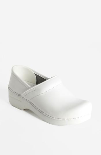 Women's Dansko 'professional' Clog .5-8us / 38eu M - White